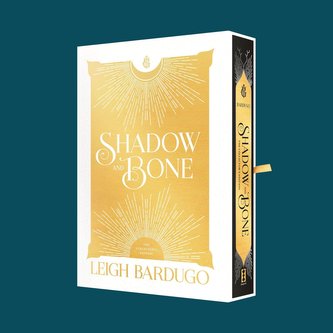 Shadow and Bone: Ediția Colecționarului
