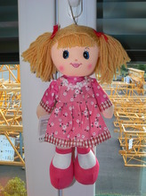 Păpușă de cârpă 30 cm - rochie roz