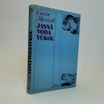 Jasná voda vůkol