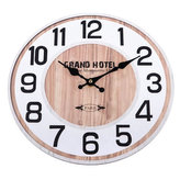 Ceas de perete din lemn - Grand Hotel