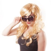 perucă blondă